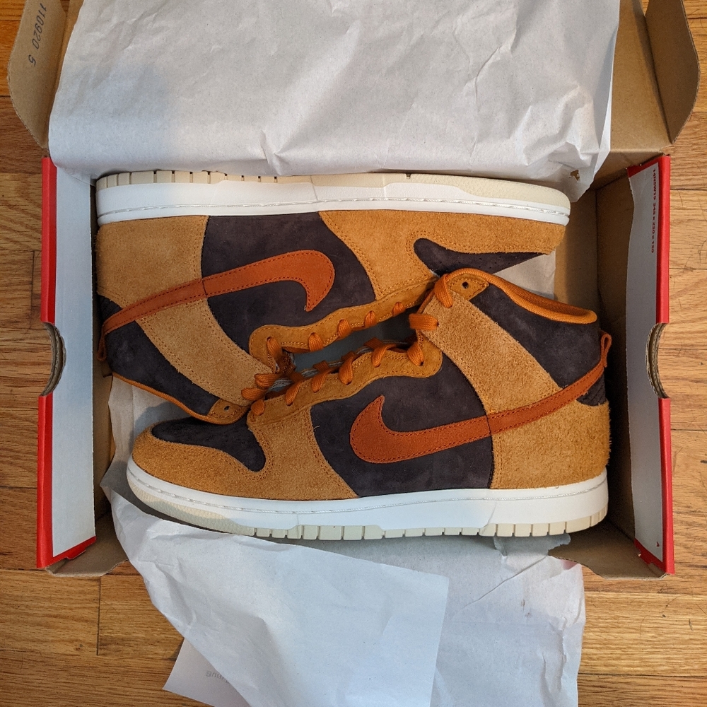 Nike Curry Dunks - Picture 3 of 3